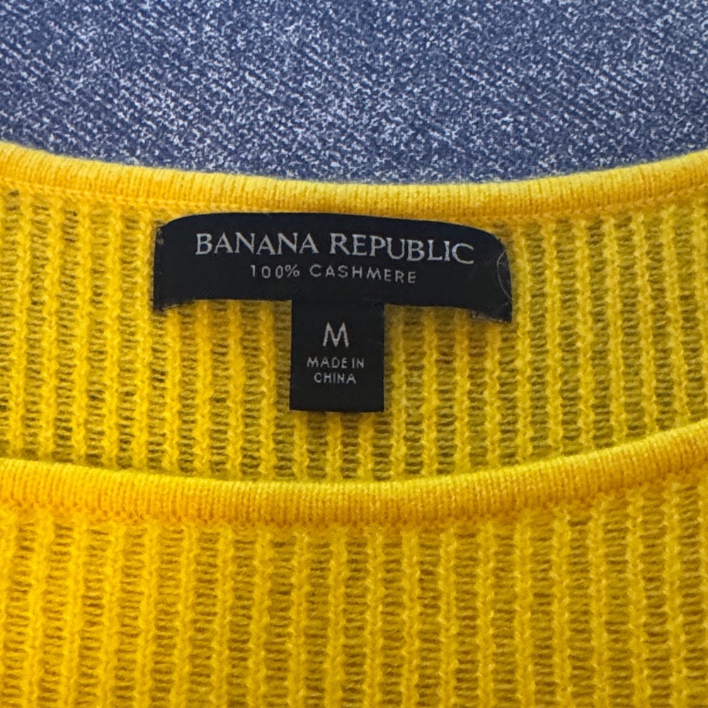 Banana Republic Yellow Cashmere Sweater